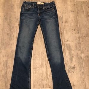 Girl’s Hollister jeans